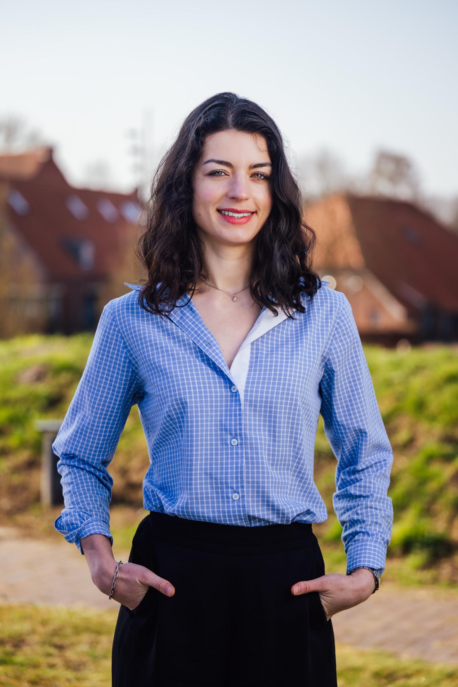 Porträt von Anna Frohn, offen und zugewandt